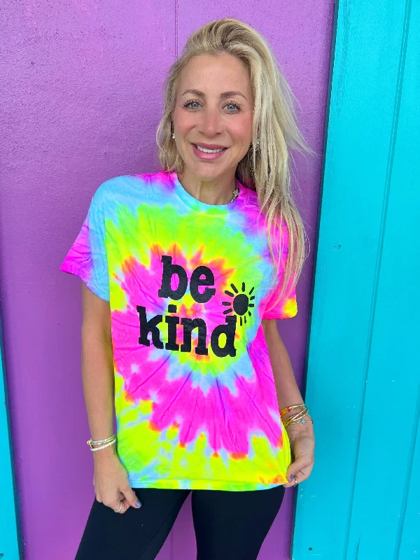 BE KIND TIE-DYE TEE - Black Writing