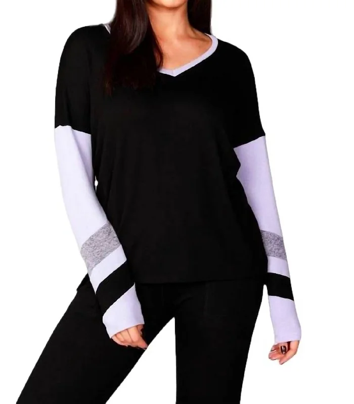 Color Block V-Neck With Stripe In Black/lilac