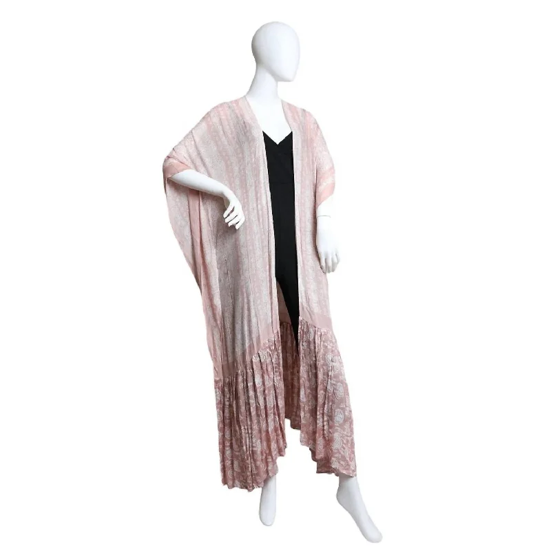 Clara Paisley Kimono In Pink